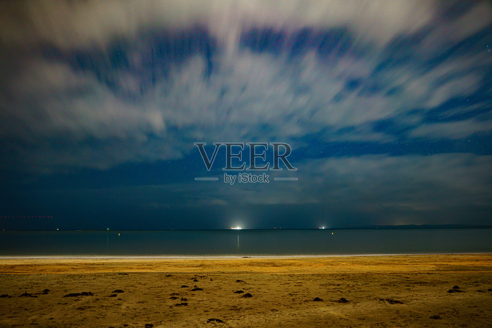 布朗斯湾海滩的夜晚照片摄影图片