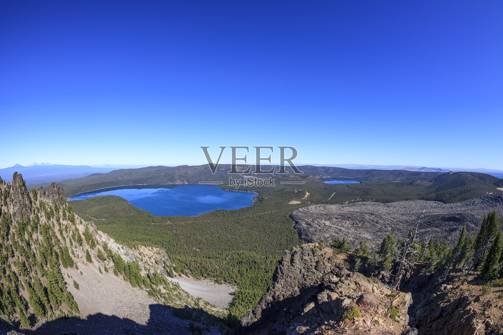 俄勒冈州纽伯里国家火山纪念碑全景照片摄影图片