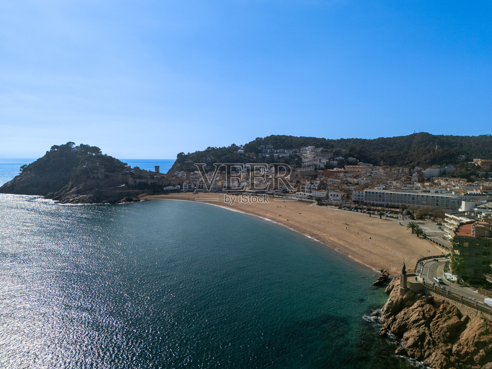 托萨德马尔海滩的无人机航拍视角照片摄影图片