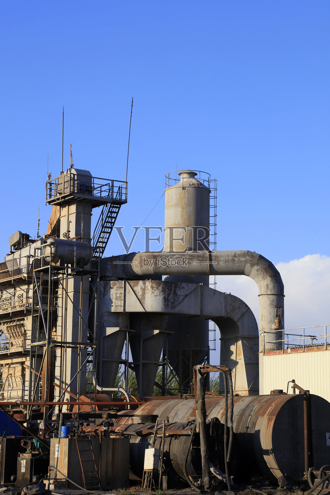 商业混凝土搅拌站的机械和设备照片摄影图片