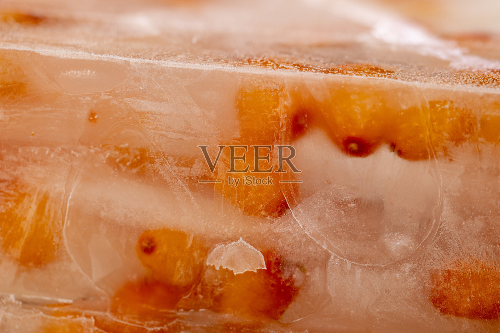 橙色沙棘果，成熟的沙棘果在深度冷冻中，特写镜头照片摄影图片