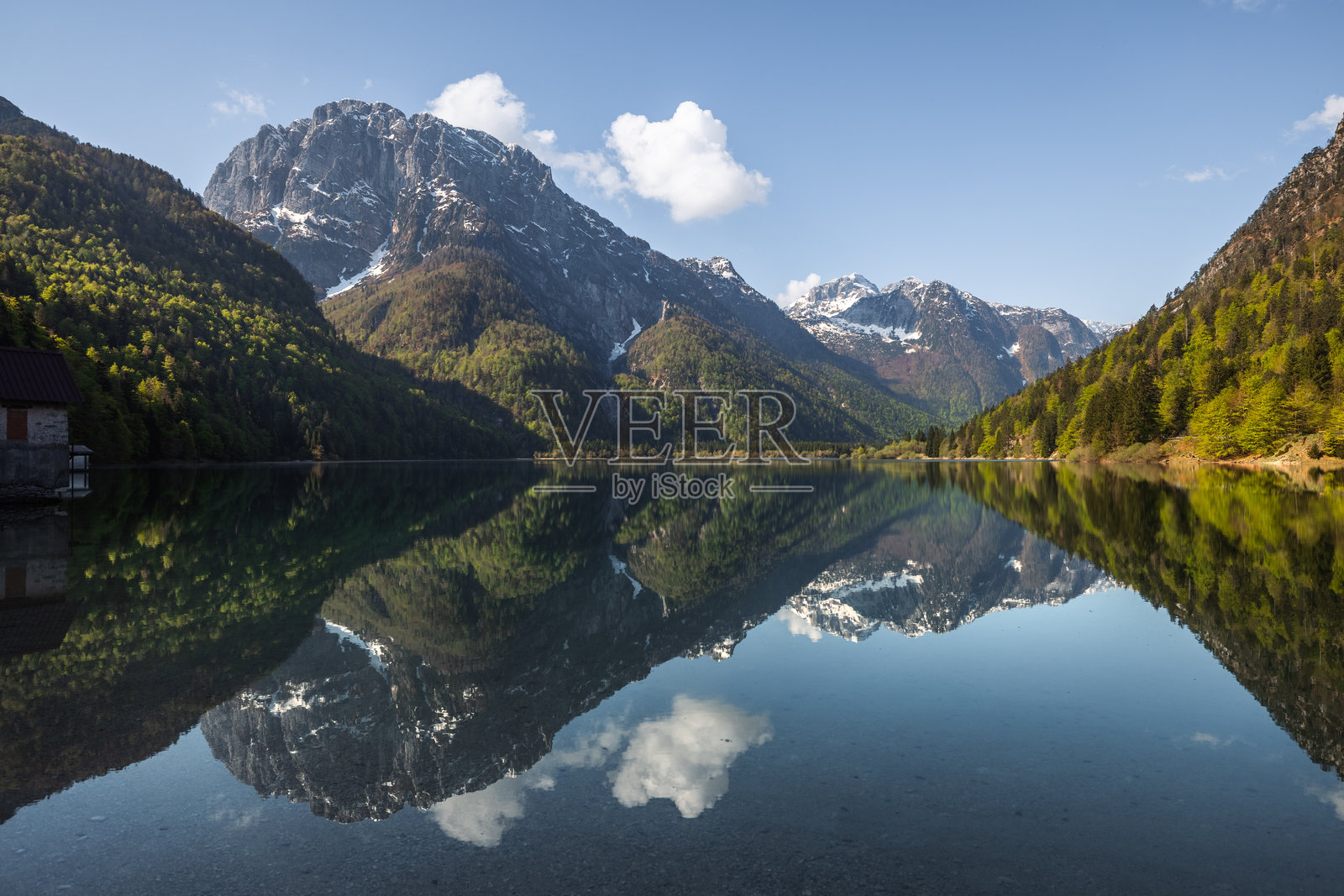 普雷迪尔湖照片摄影图片