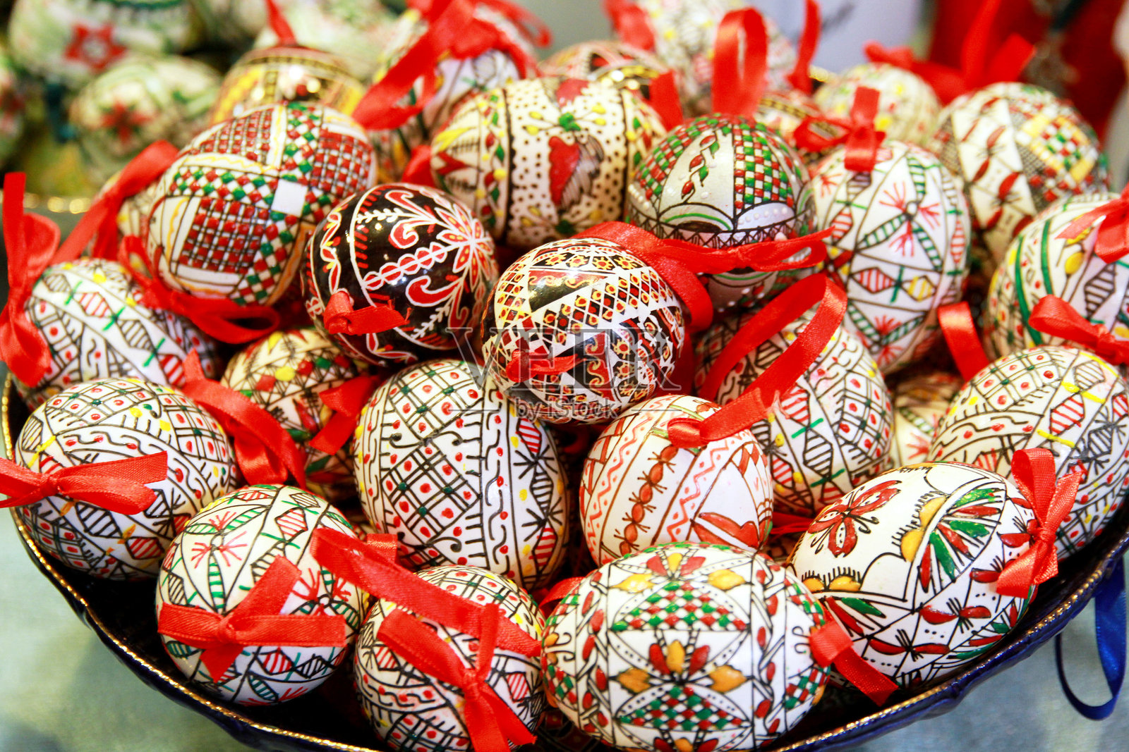 复活节彩蛋背景。复活节彩蛋作为多彩的背景。照片摄影图片