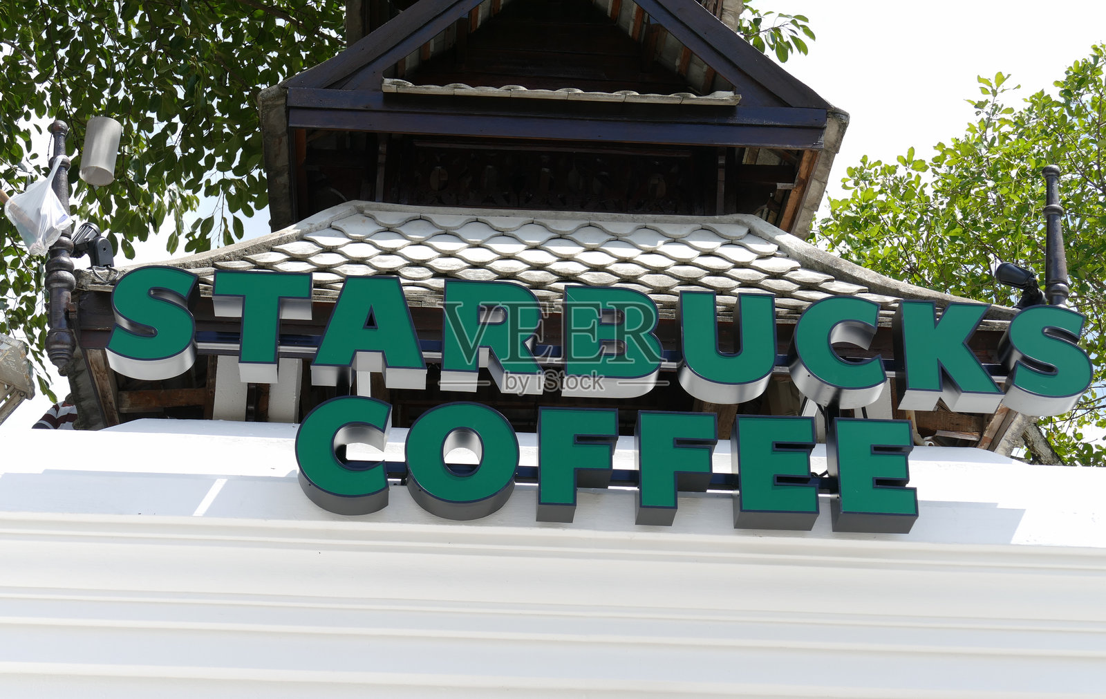 新的星巴克咖啡店照片摄影图片