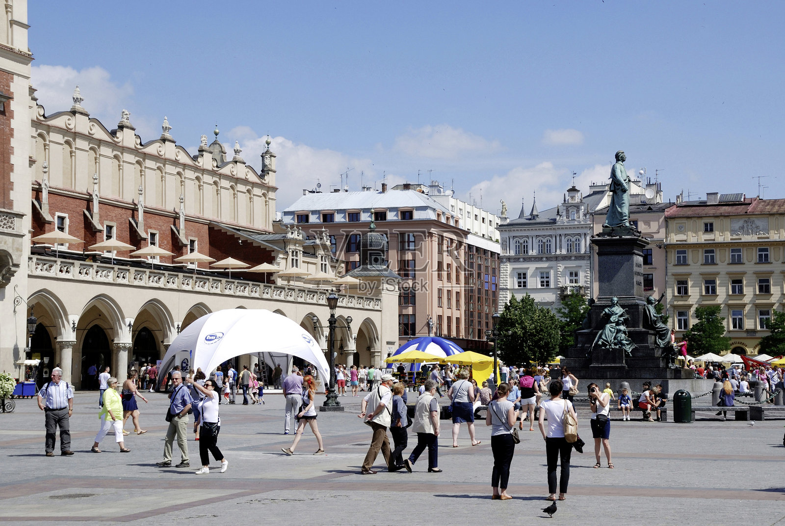波兰克拉科夫的历史老城照片摄影图片