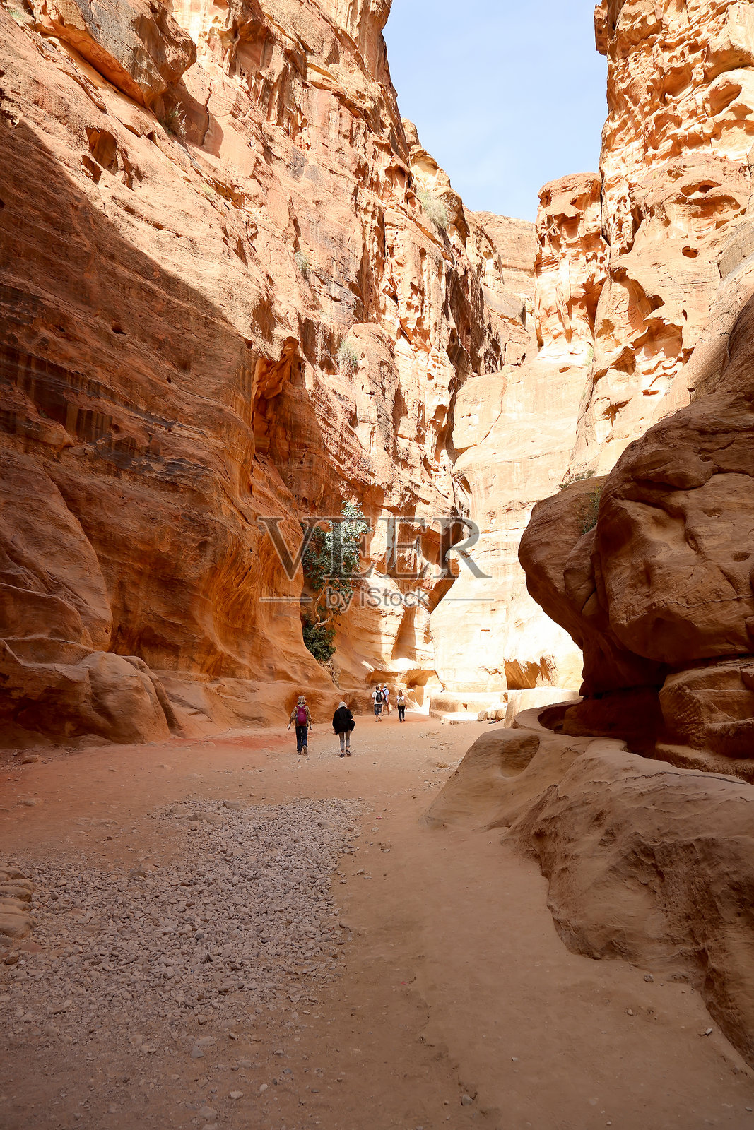 通往佩特拉城的1.2公里长小径（阿斯希克）照片摄影图片