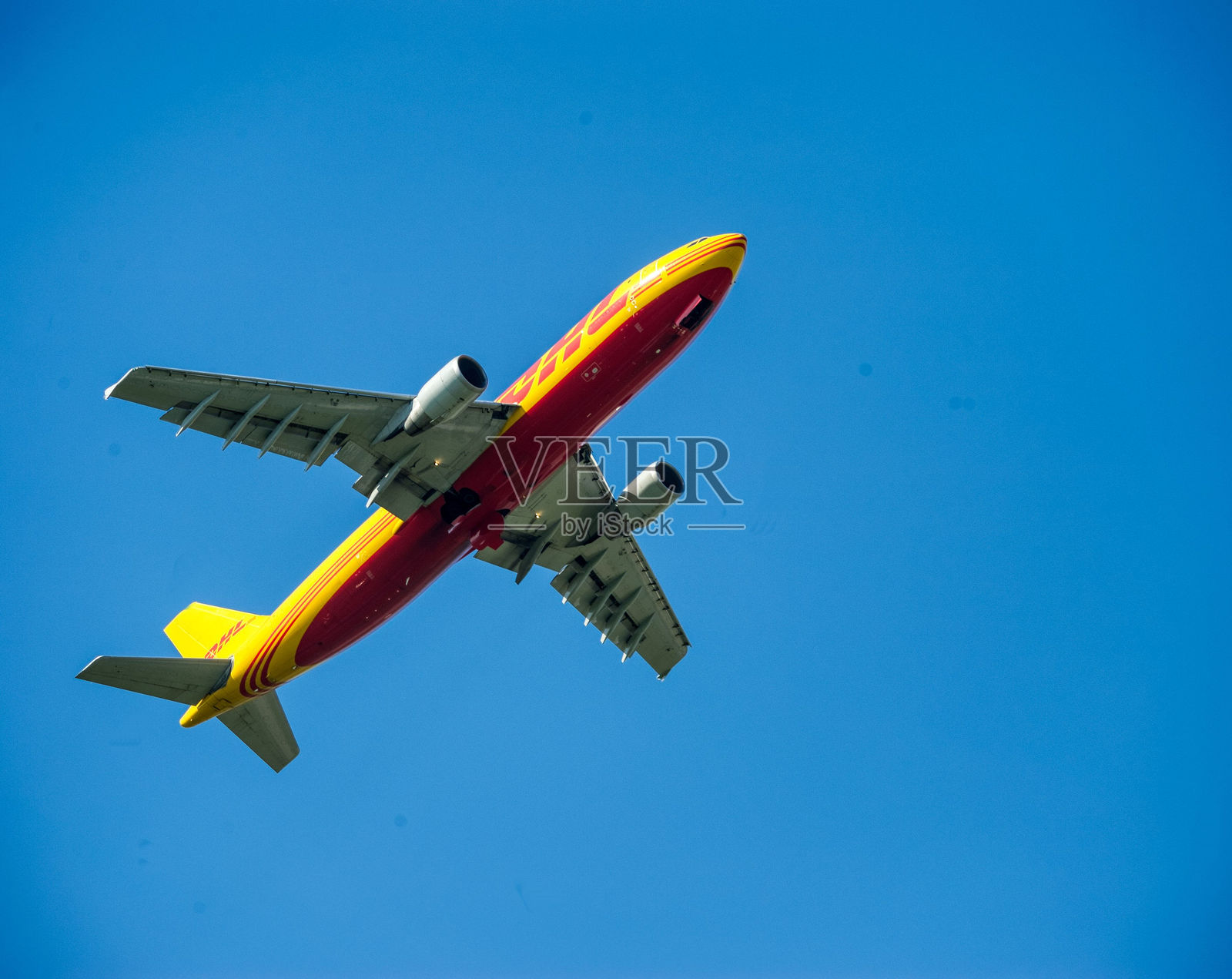 DHL货运照片摄影图片