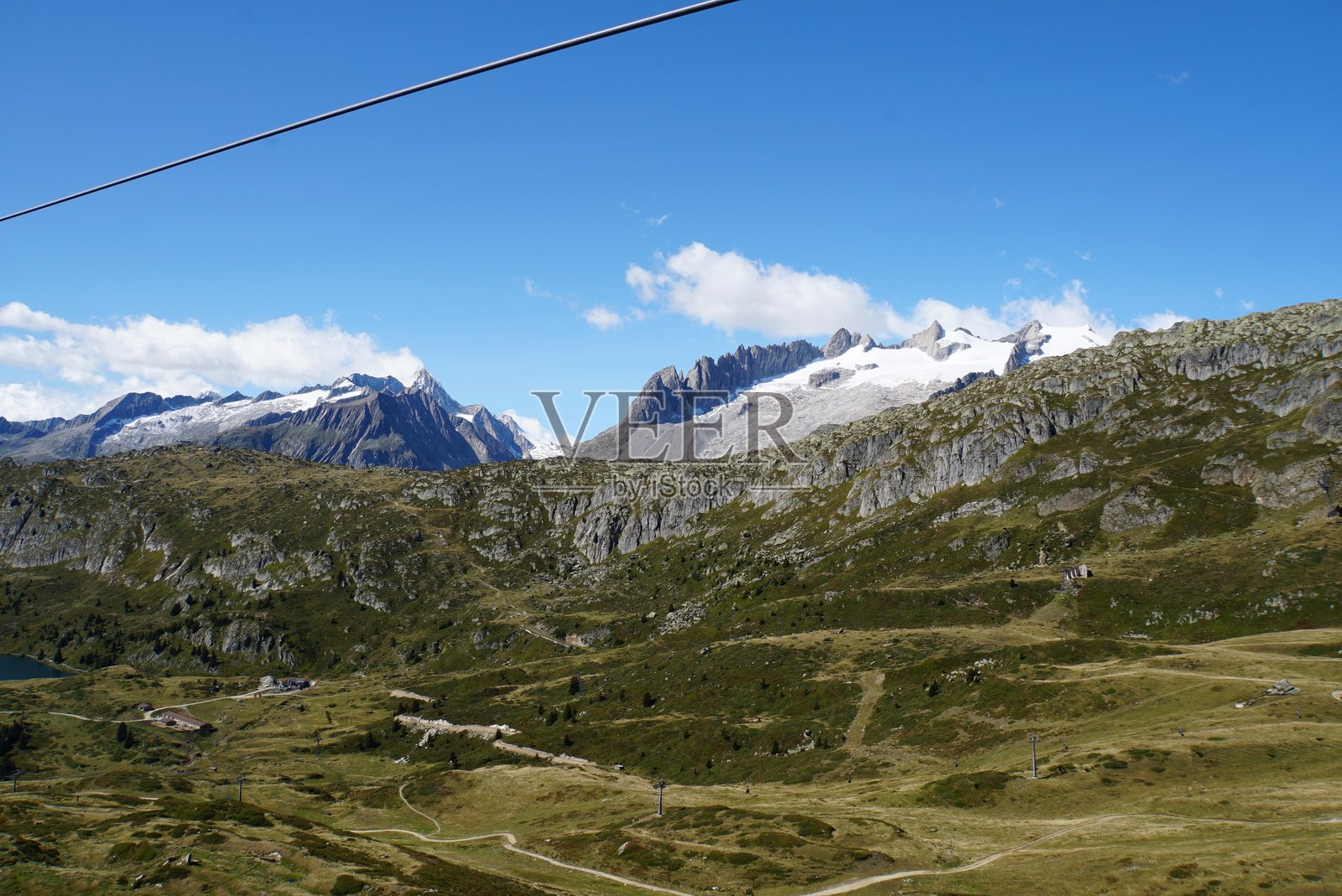 贝特梅尔阿尔普缆车的景观照片摄影图片