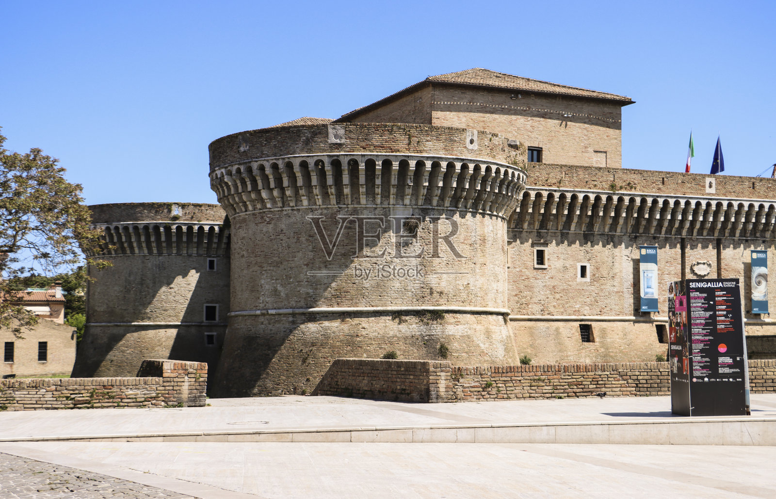 罗卡·罗韦雷斯卡，塞尼加利亚市（意大利马尔凯大区）照片摄影图片