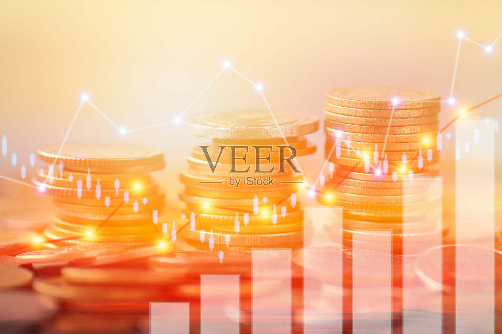 堆叠硬币与图表的双重曝光照片摄影图片