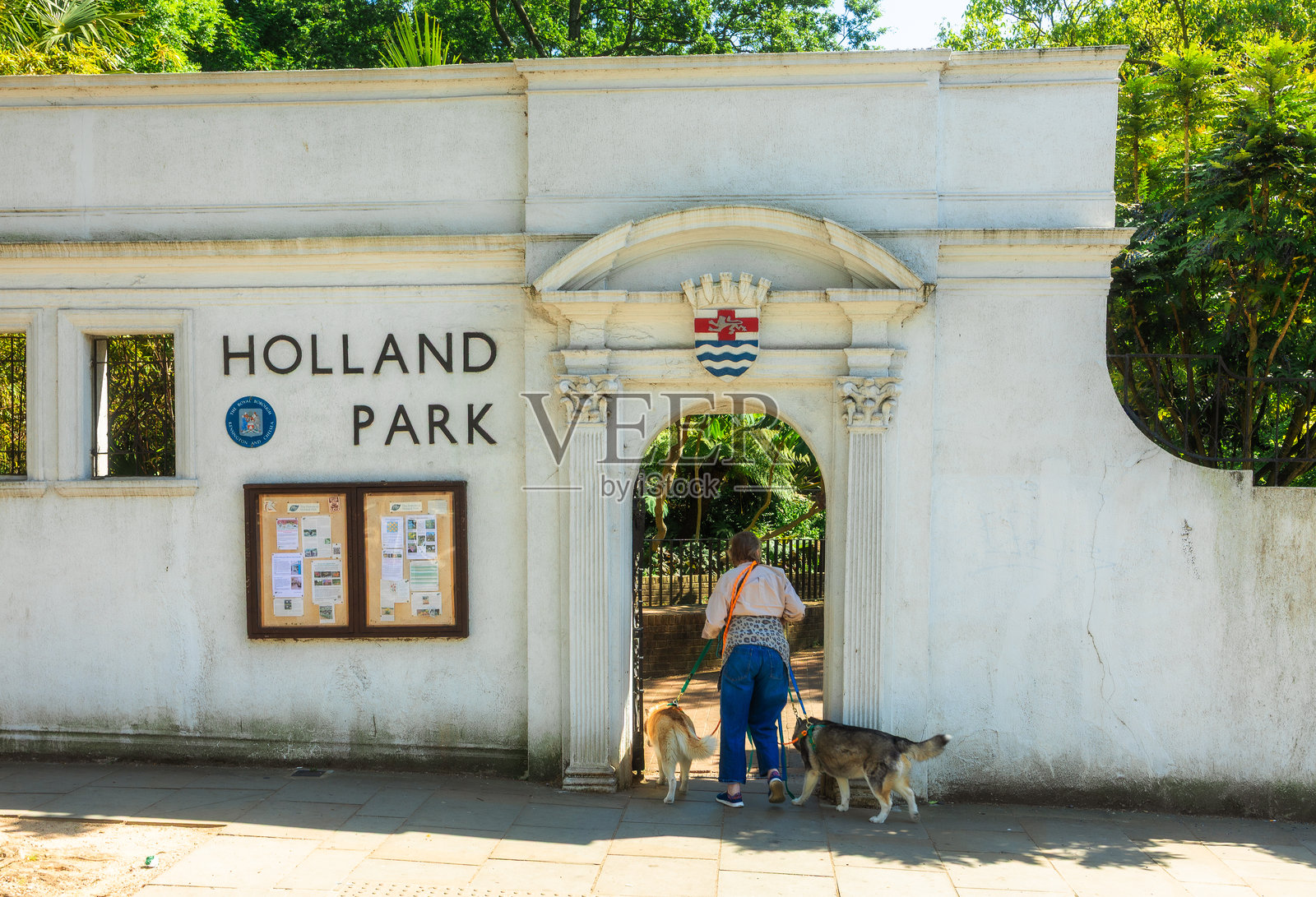 伦敦荷兰公园的入口照片摄影图片