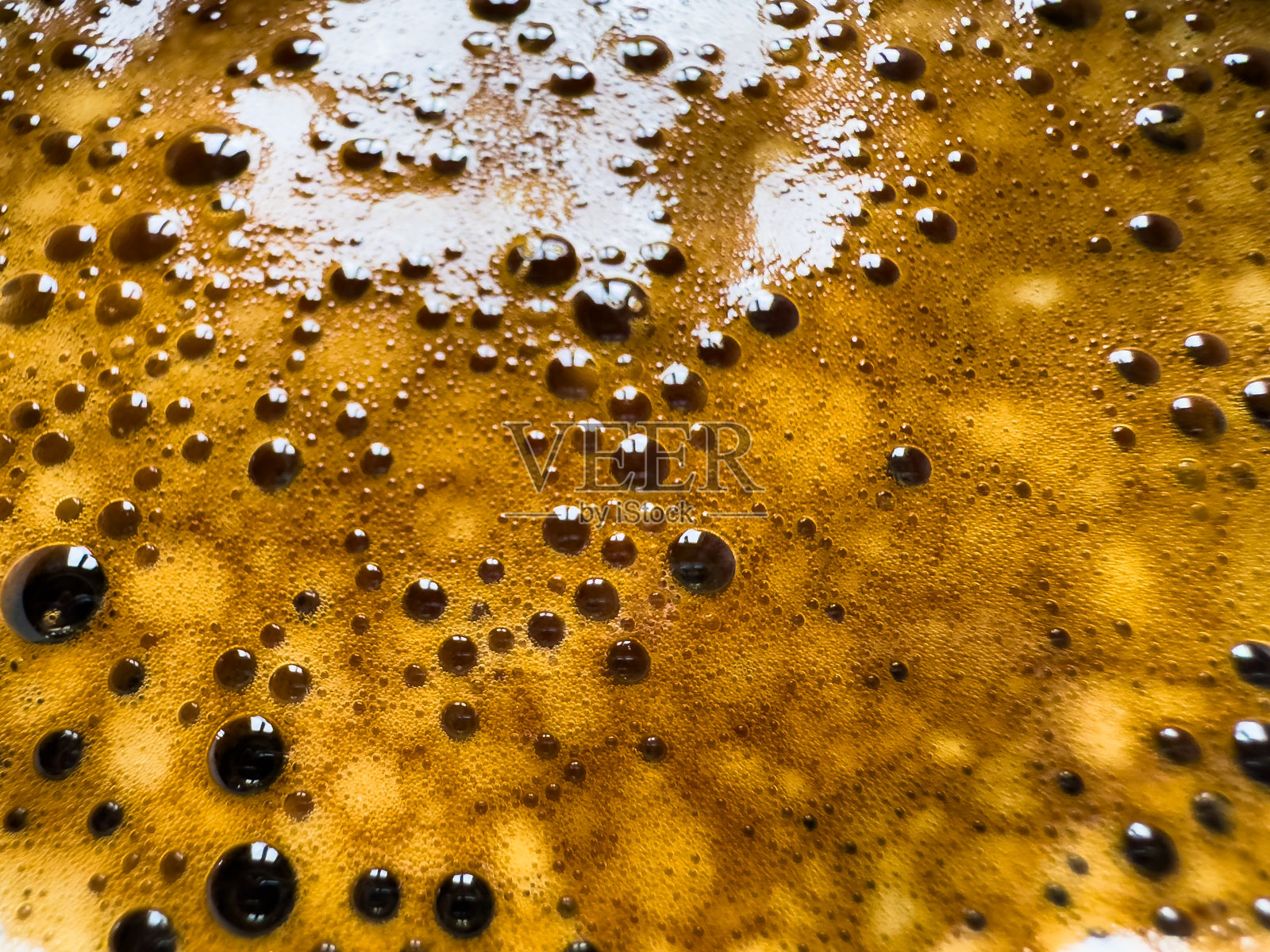 热咖啡的表面。抽象背景。特写，留白空间照片摄影图片