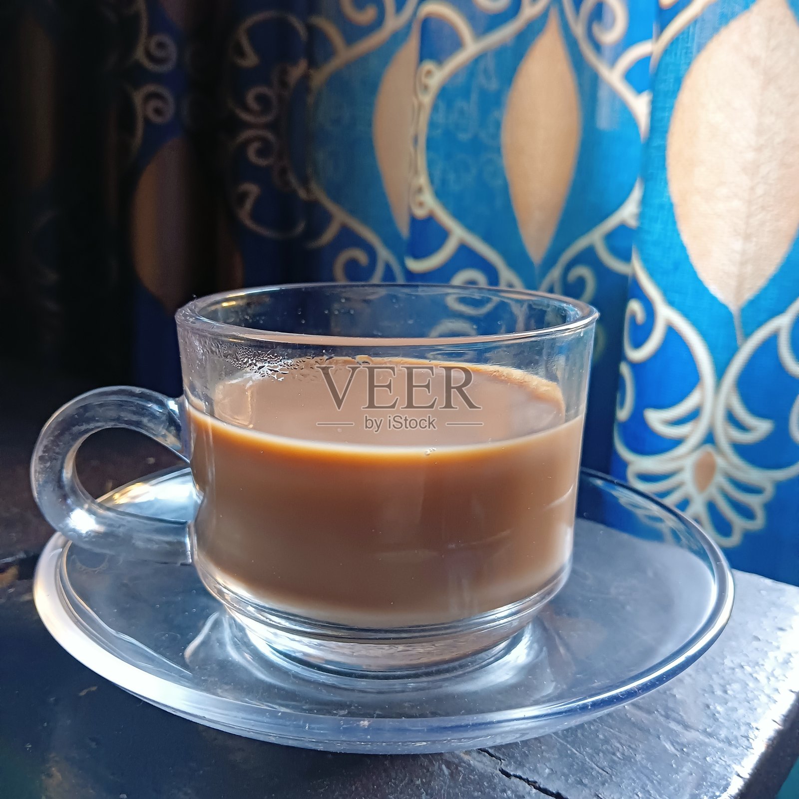 一杯热茶照片摄影图片