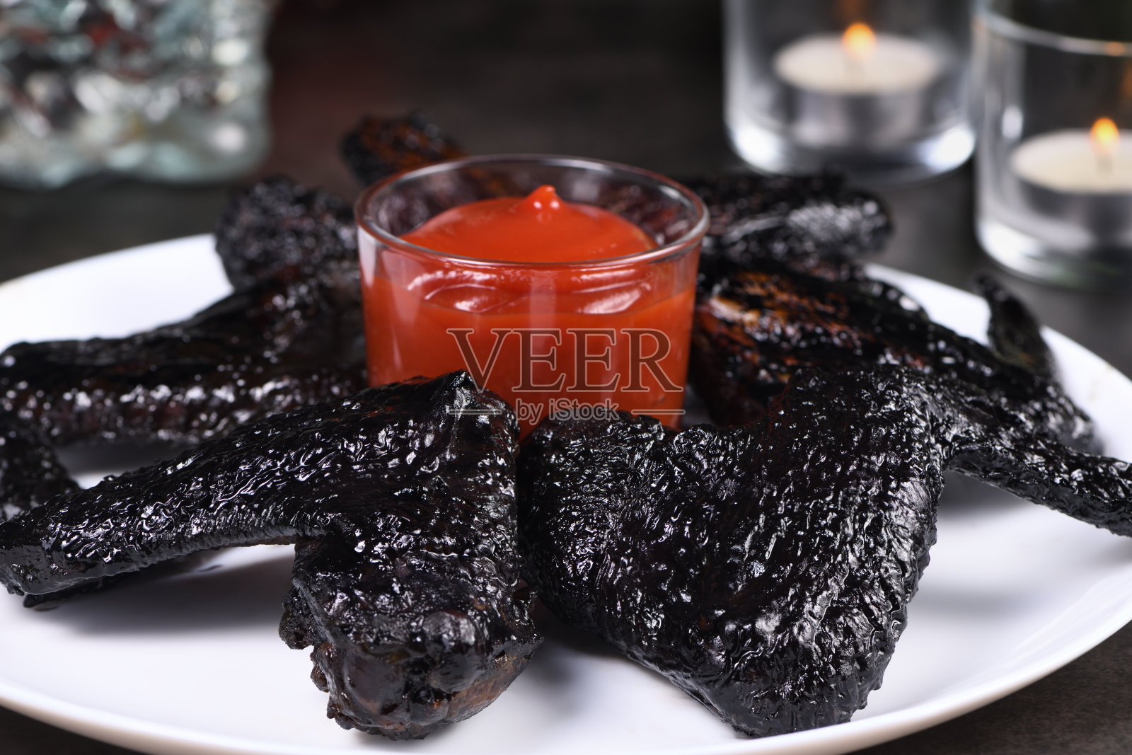 吸血鬼翅膀（鸡翅）照片摄影图片