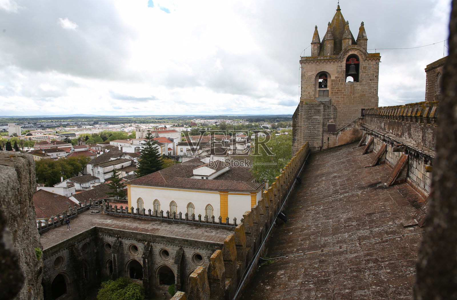 圣母升天大教堂照片摄影图片