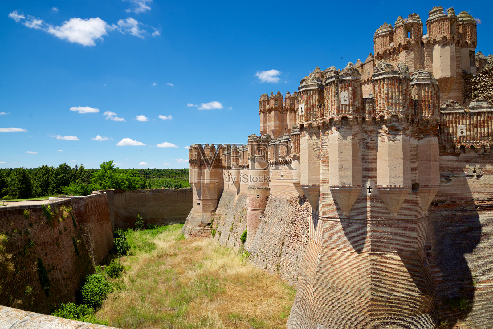 穆德哈尔风格的科卡城堡外观照片摄影图片
