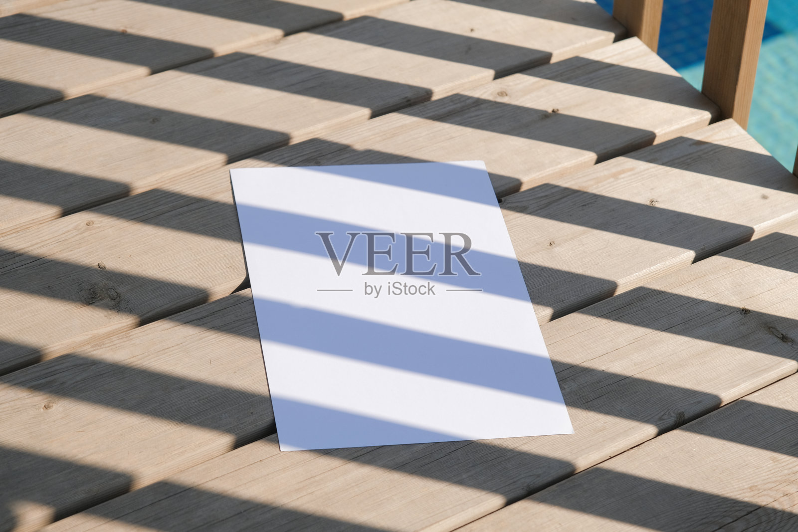 带有阴影条纹的乡村木质背景海报模型照片摄影图片