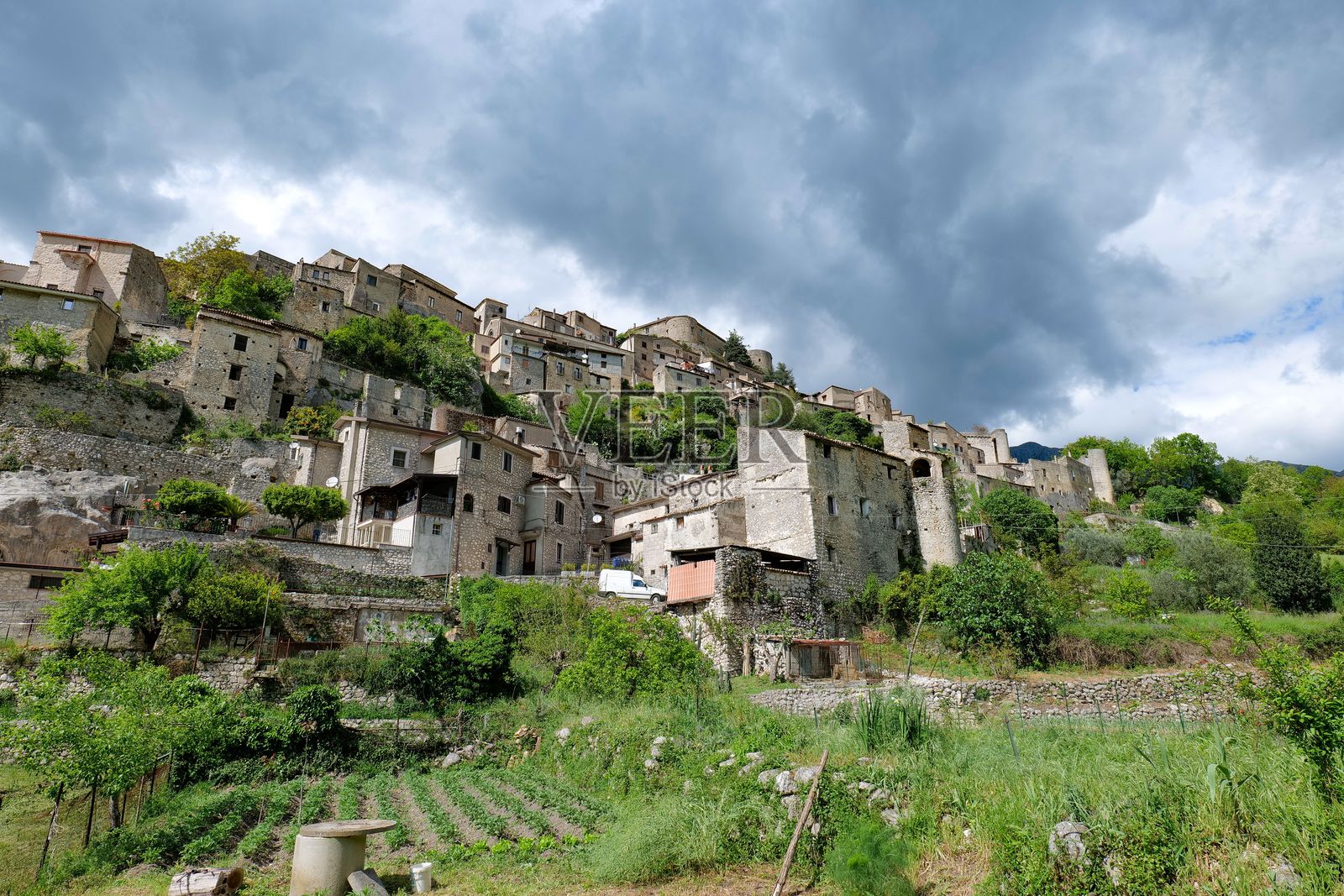 意大利坎帕尼亚的普拉塔·萨尼塔村。照片摄影图片
