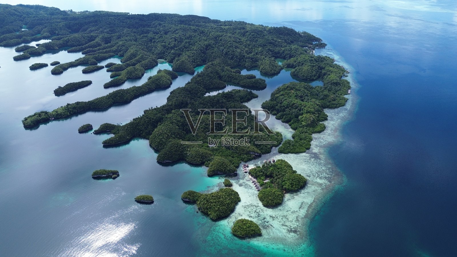 贝瑟湾的鸟瞰图，甘米岛，拉贾安帕特照片摄影图片