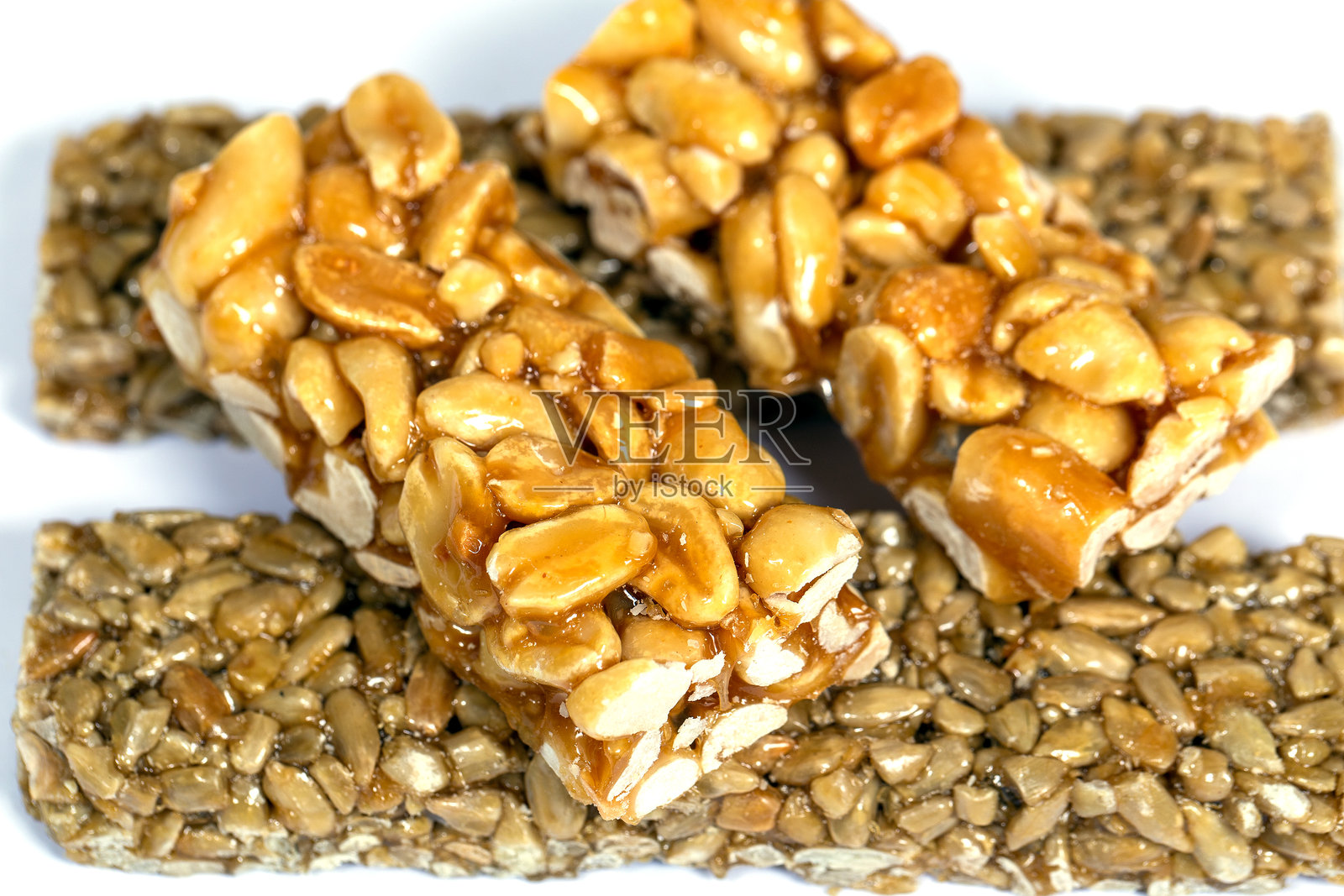 坚果燕麦能量棒。健康的能量小吃。蛋白质麦片棒。俯视图照片摄影图片