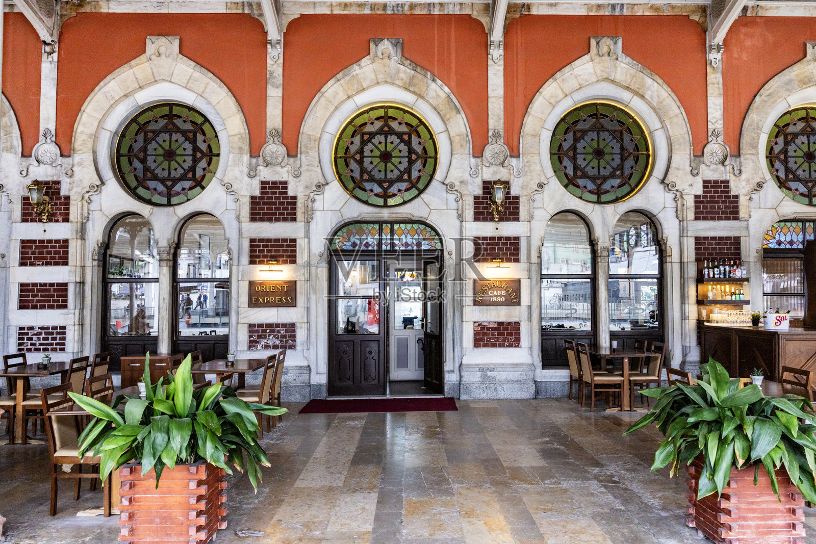 伊斯坦布尔，土耳其，西尔凯吉车站的东方快车餐厅。照片摄影图片