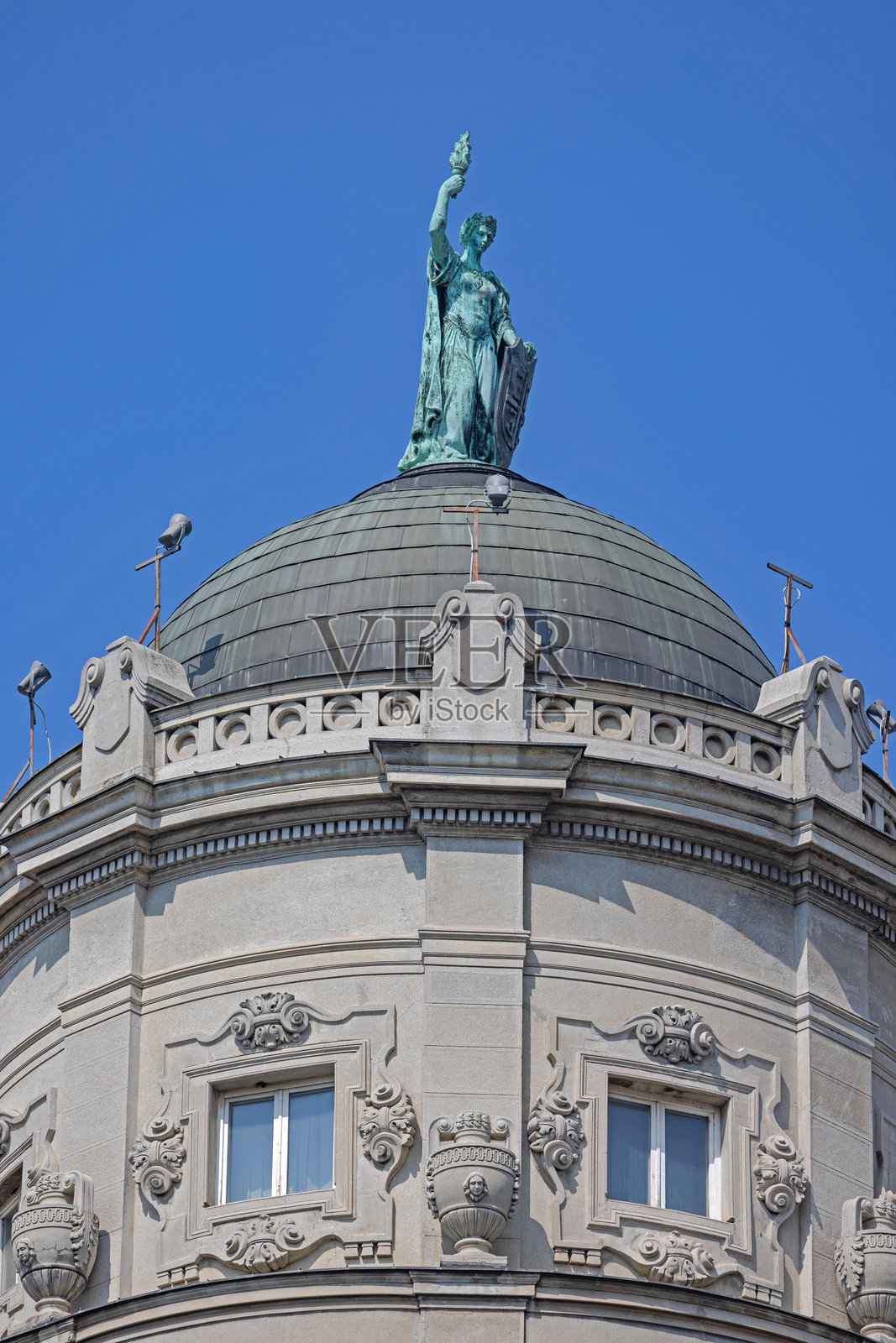 塞尔维亚政府雕塑照片摄影图片