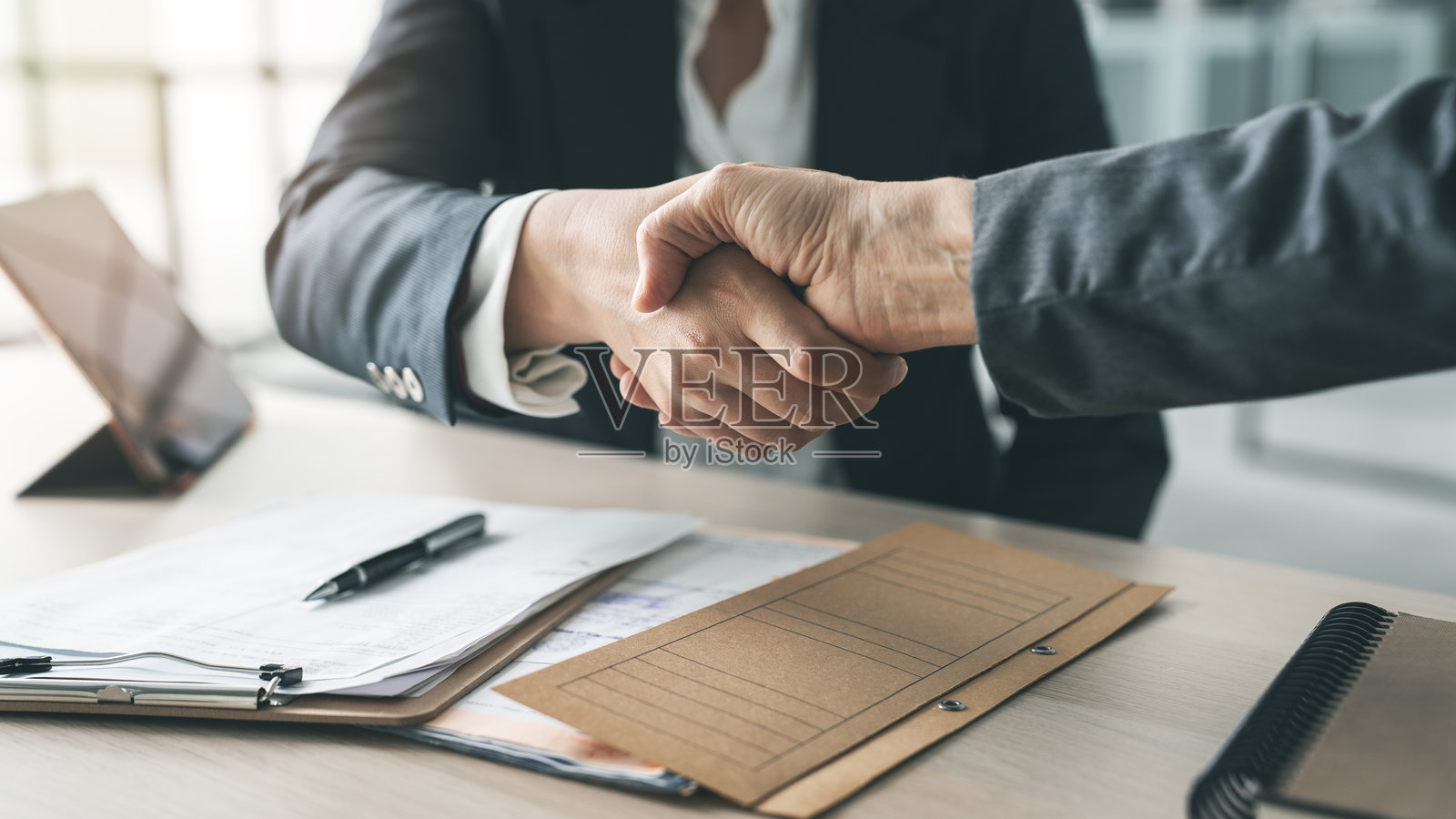 商业、商业人士和办公室生活方式概念照片摄影图片