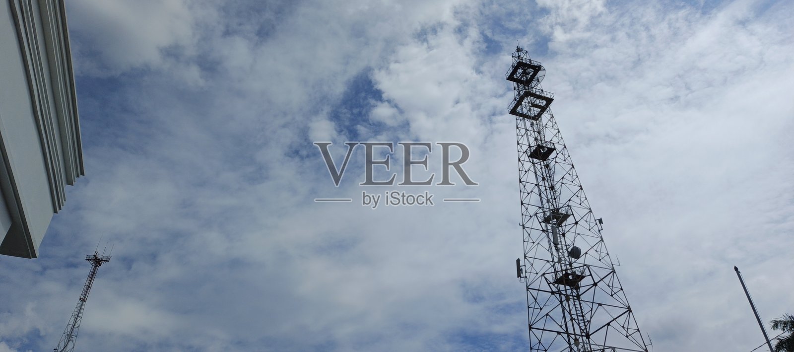 天空的守望者照片摄影图片