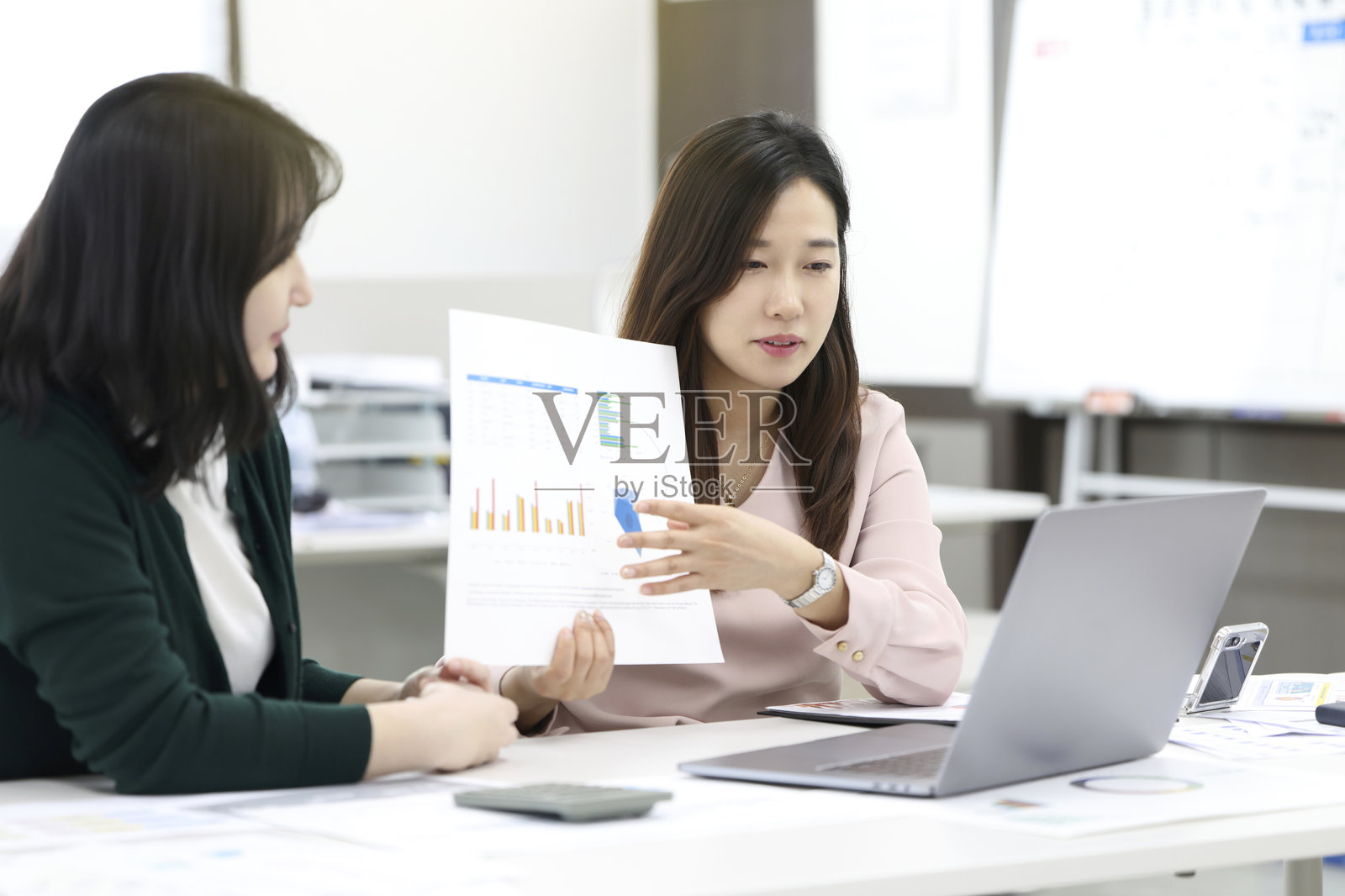 办公室团队的业务照片摄影图片