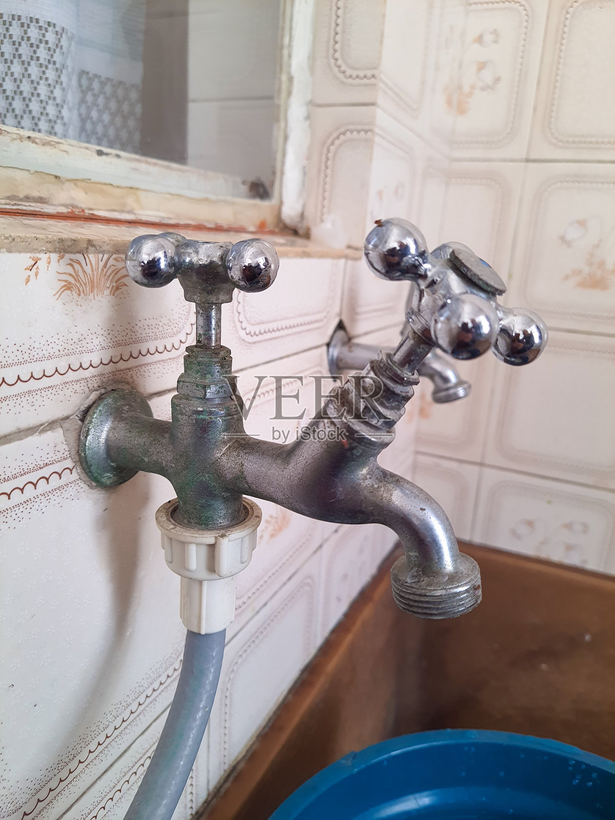 水龙头照片摄影图片