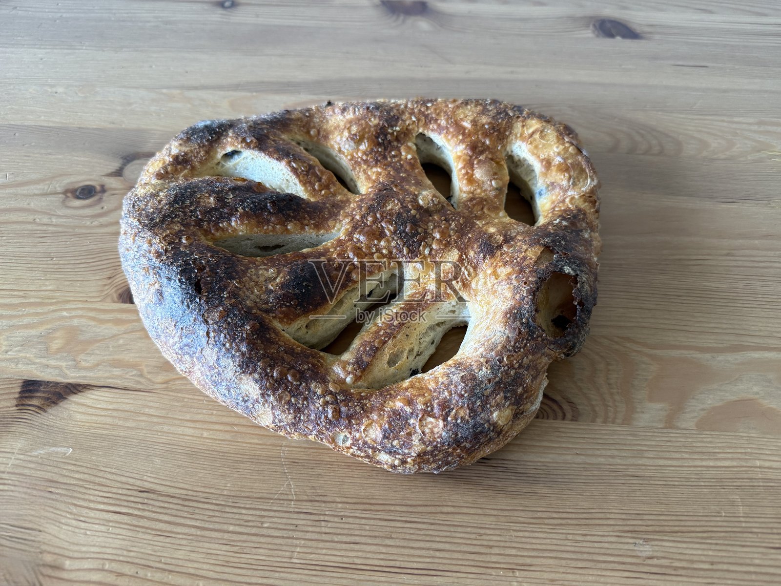 法国普罗旺斯的橄榄福卡夏面包照片摄影图片