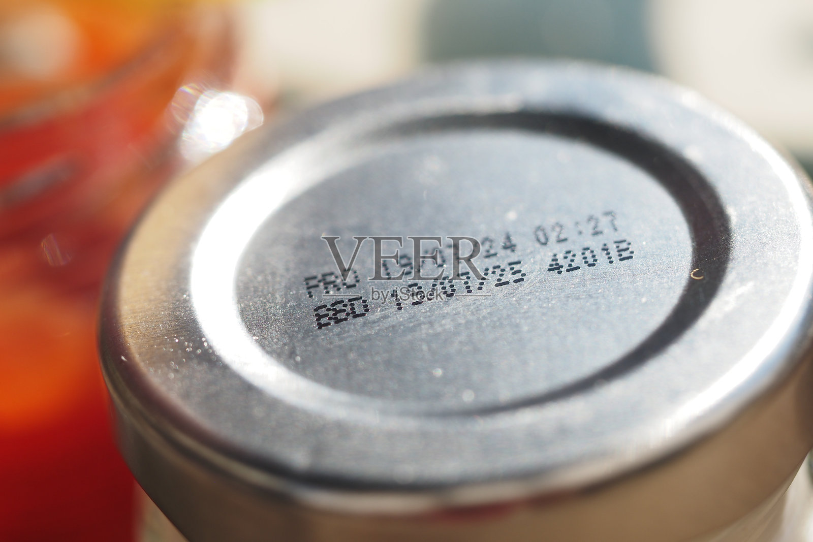 瓶盖上的日期戳显示保存细节照片摄影图片