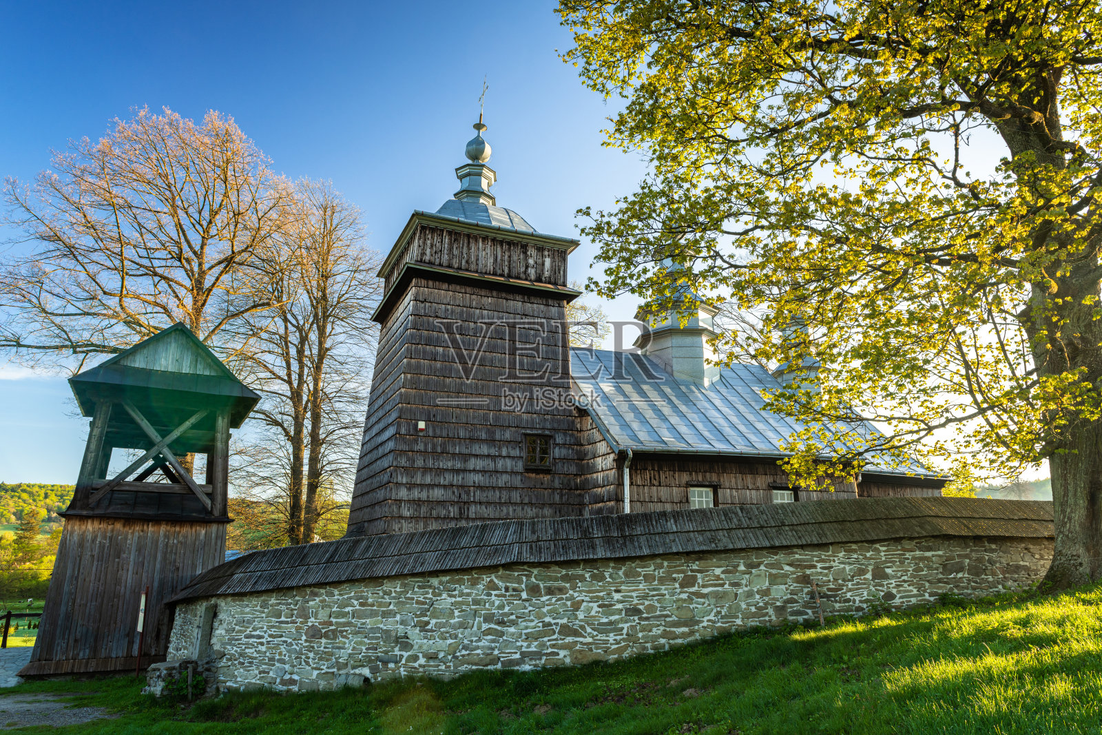 波兰兹丁尼亚的圣母关怀东正教堂照片摄影图片