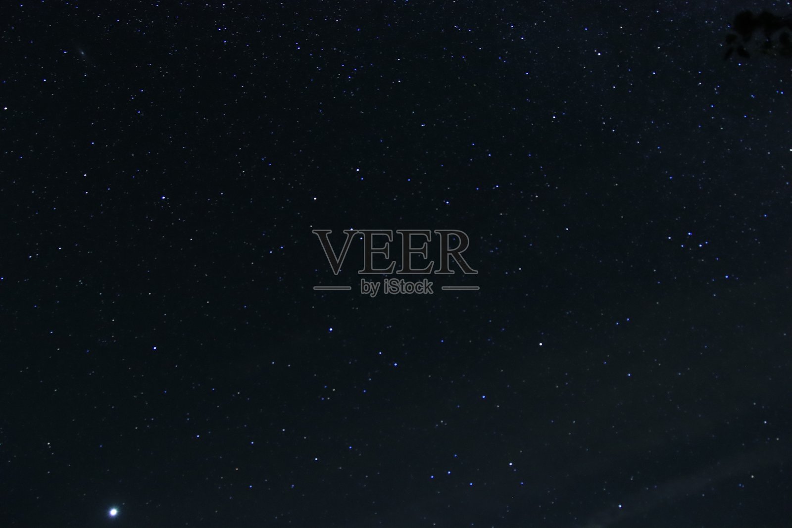 夜空中的星星照片摄影图片