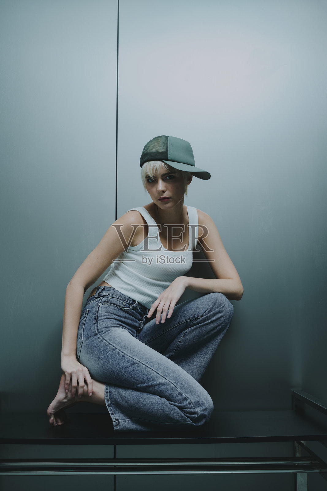 白人女性的电影肖像照片摄影图片