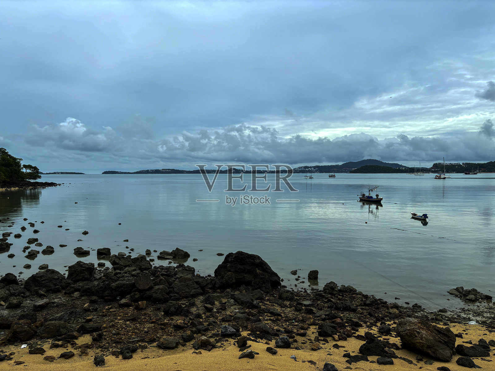 梅南海滩，苏梅岛，泰国的渔船海景照片摄影图片