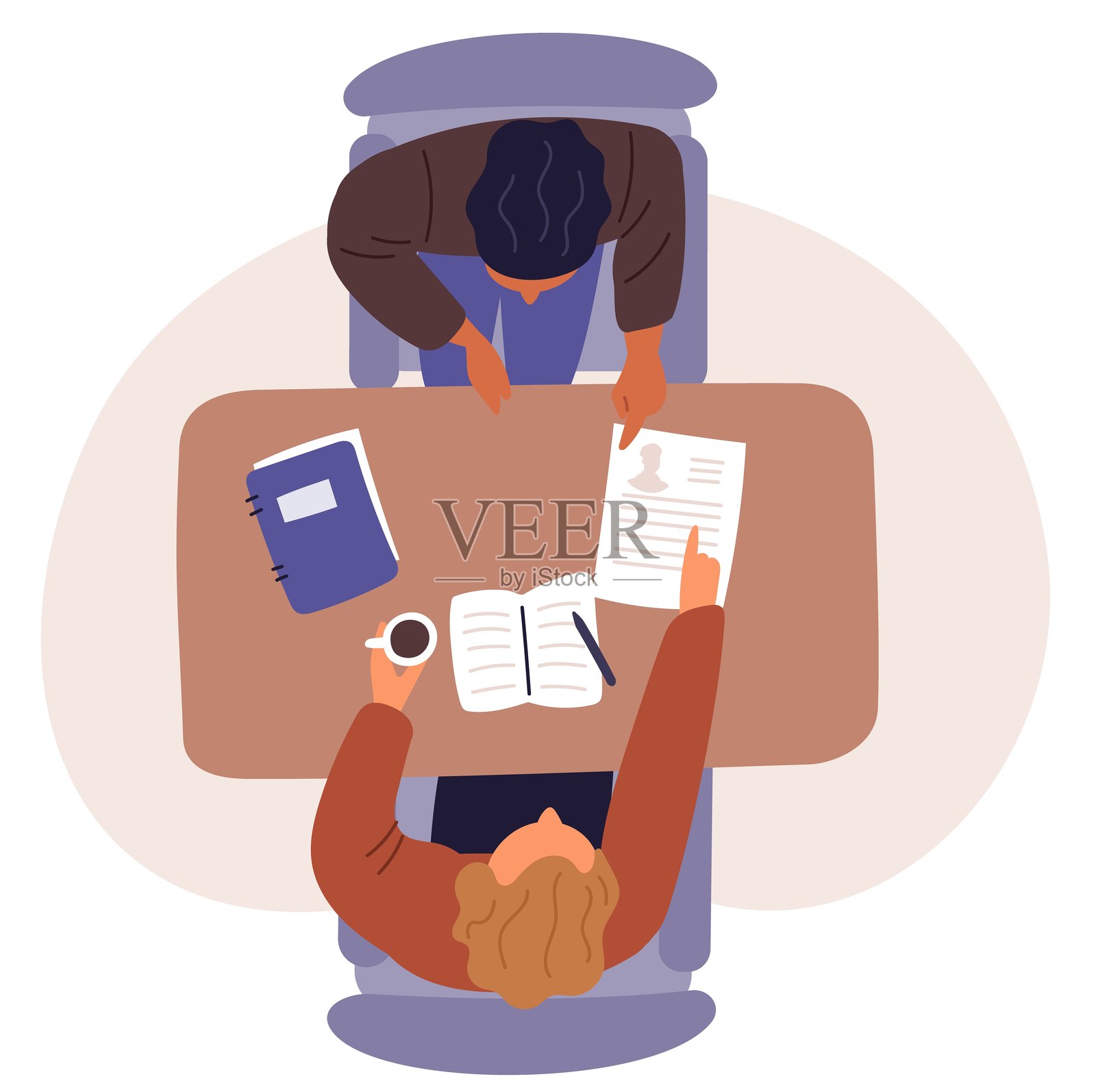 招聘经理从上方视角面试候选人。办公室员工招聘。人们坐在桌子旁。商务人员招聘。关于简历的沟通。矢量概念。插画图片素材