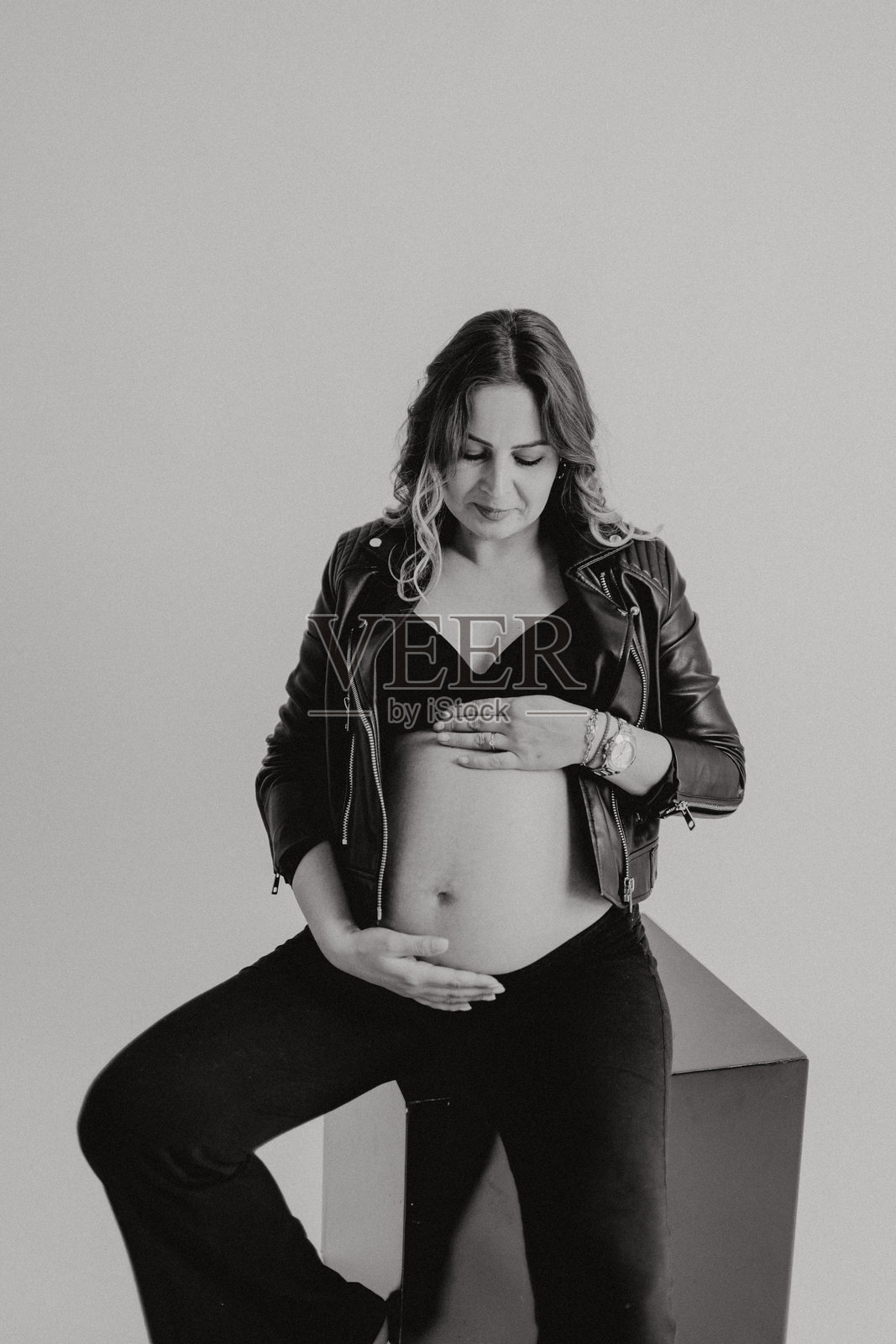 享受怀孕的时光照片摄影图片