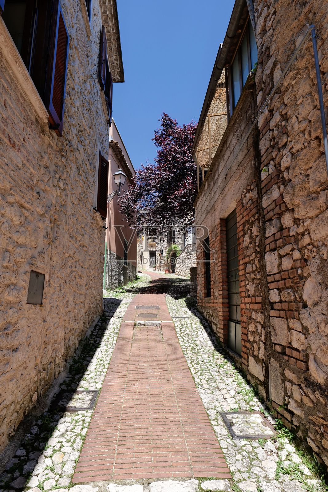 意大利拉齐奥的维罗利村。照片摄影图片