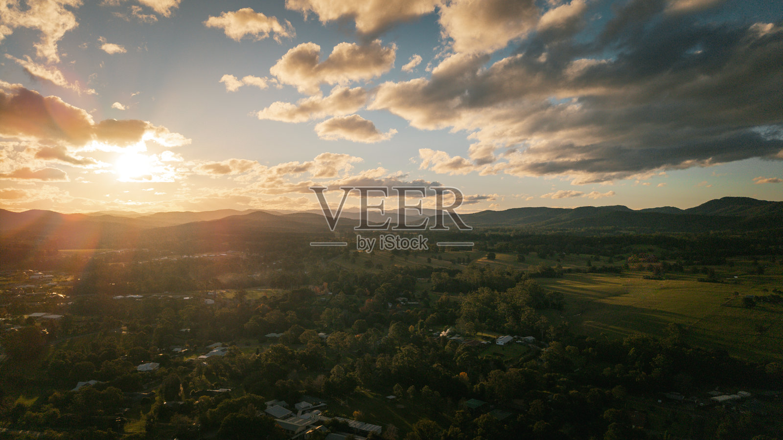 新南威尔士州澳大利亚的乡村风景上空的无人机视角照片摄影图片