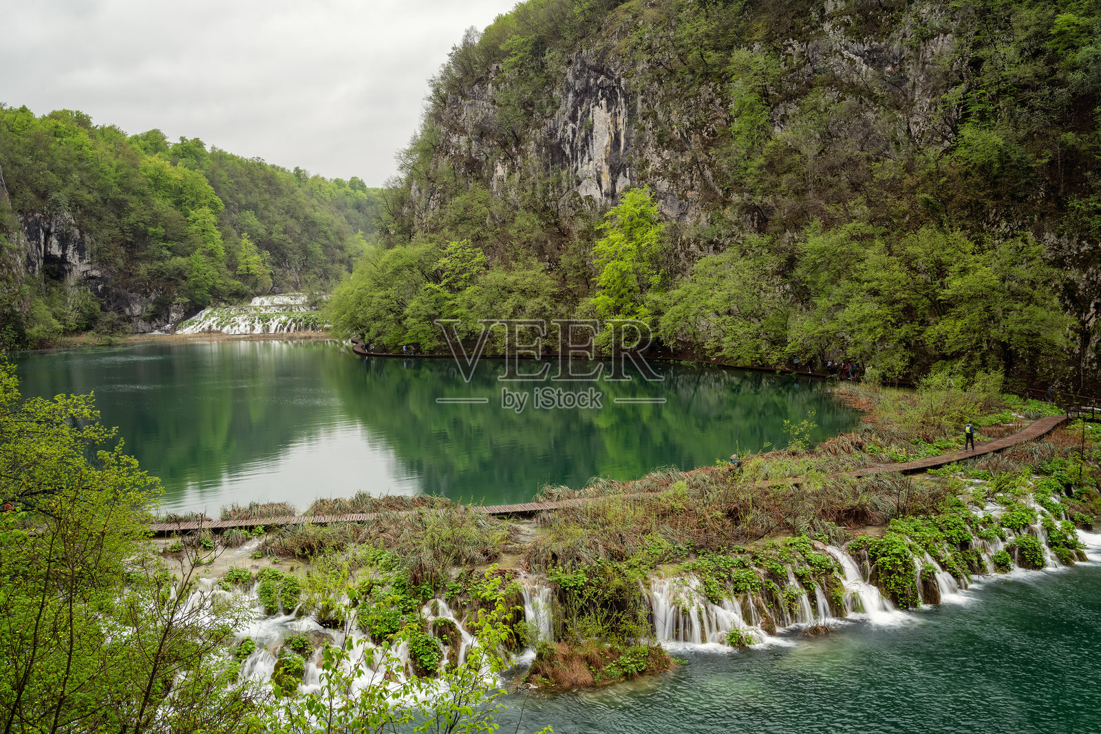 克罗地亚普利特维采国家公园的壮丽景色照片摄影图片