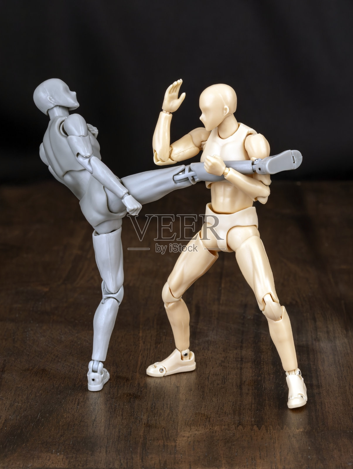 哈克·光·艾亚拉（打破大象的鼻子）小雕像，15种标准梅迈泰拳技巧中的第10种。照片摄影图片