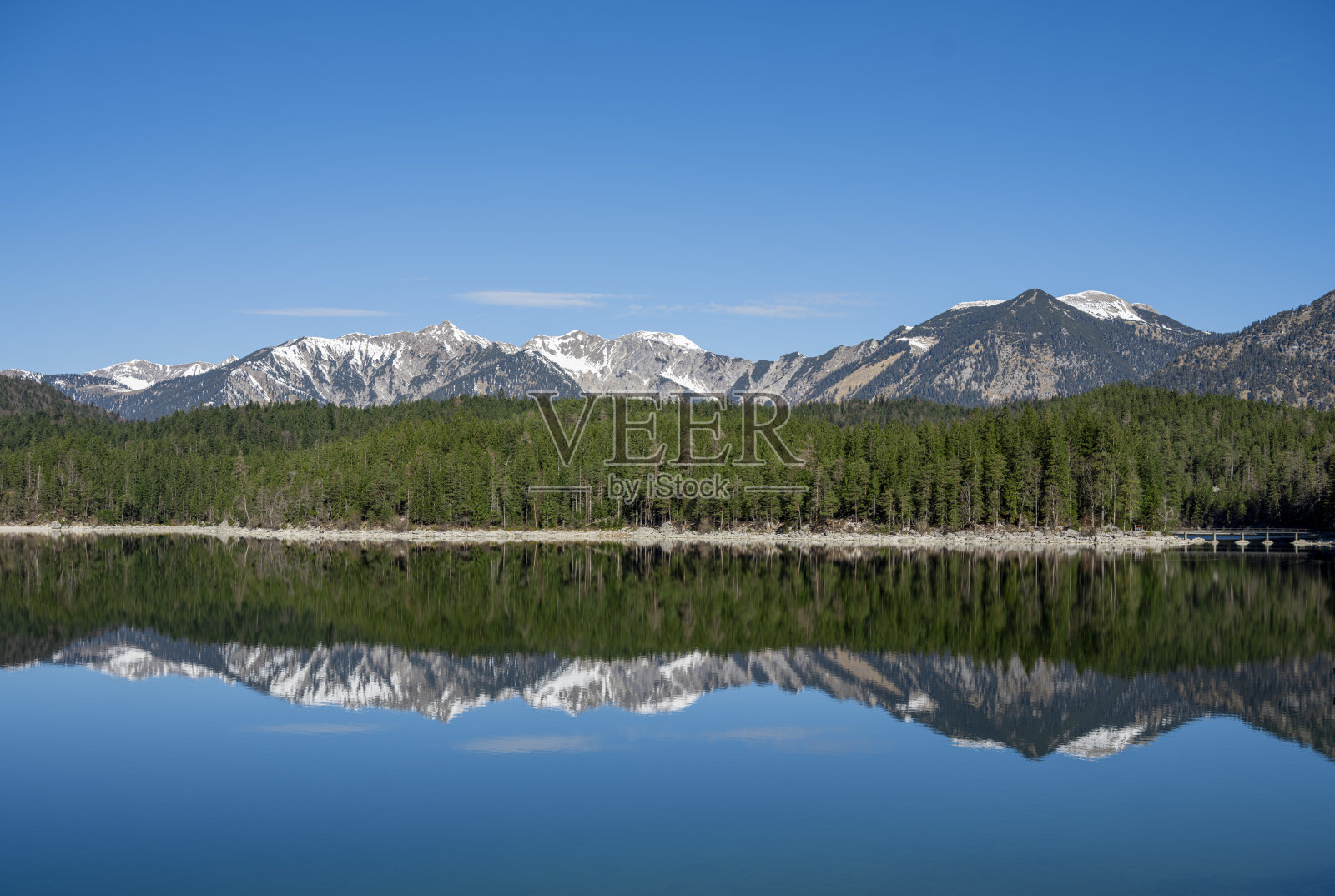 艾布湖。照片摄影图片
