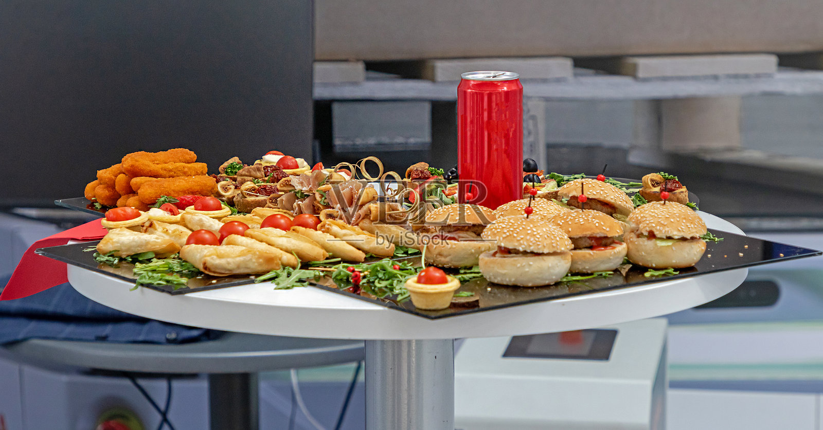 美味的汉堡在派对上供应照片摄影图片