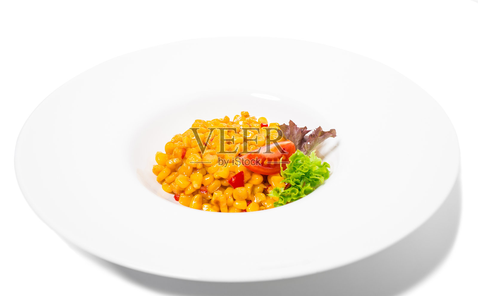 美味的烤玉米配红椒粉。照片摄影图片