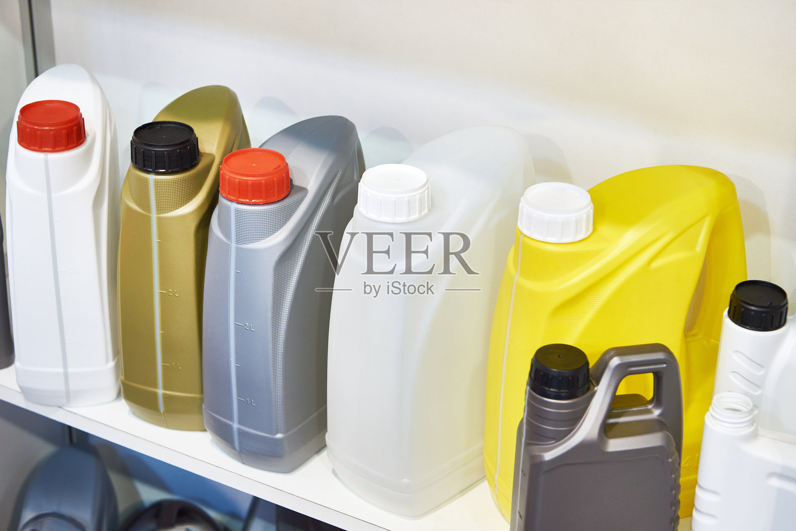 空的塑料机油容器照片摄影图片