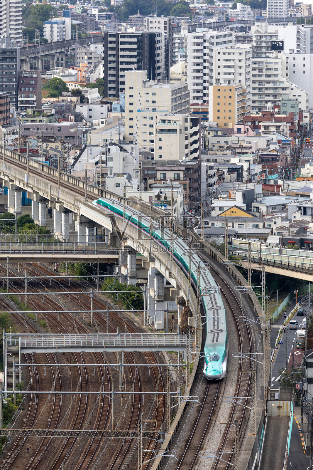 日本东京的新干线子弹头列车照片摄影图片