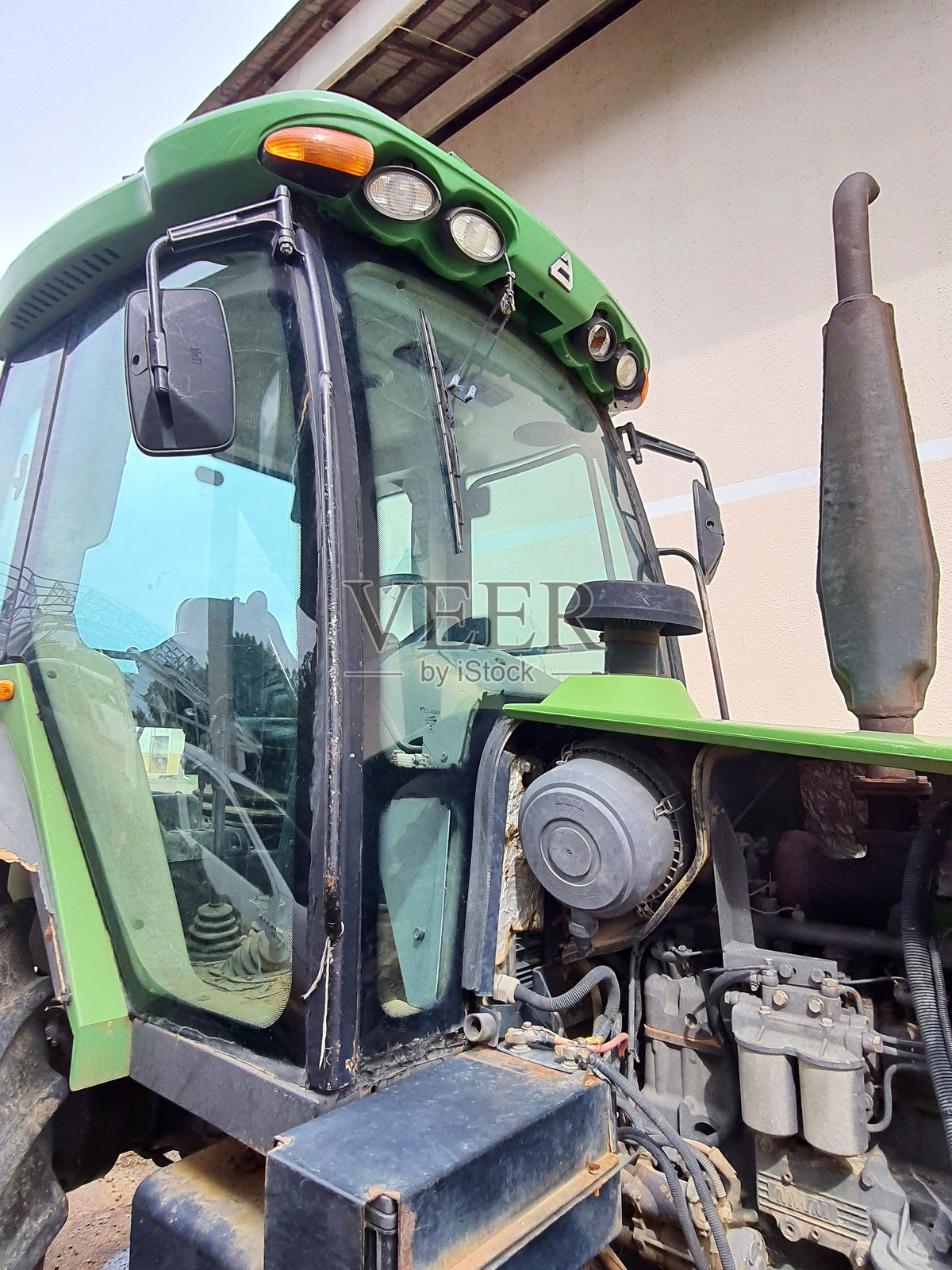 拖拉机照片摄影图片