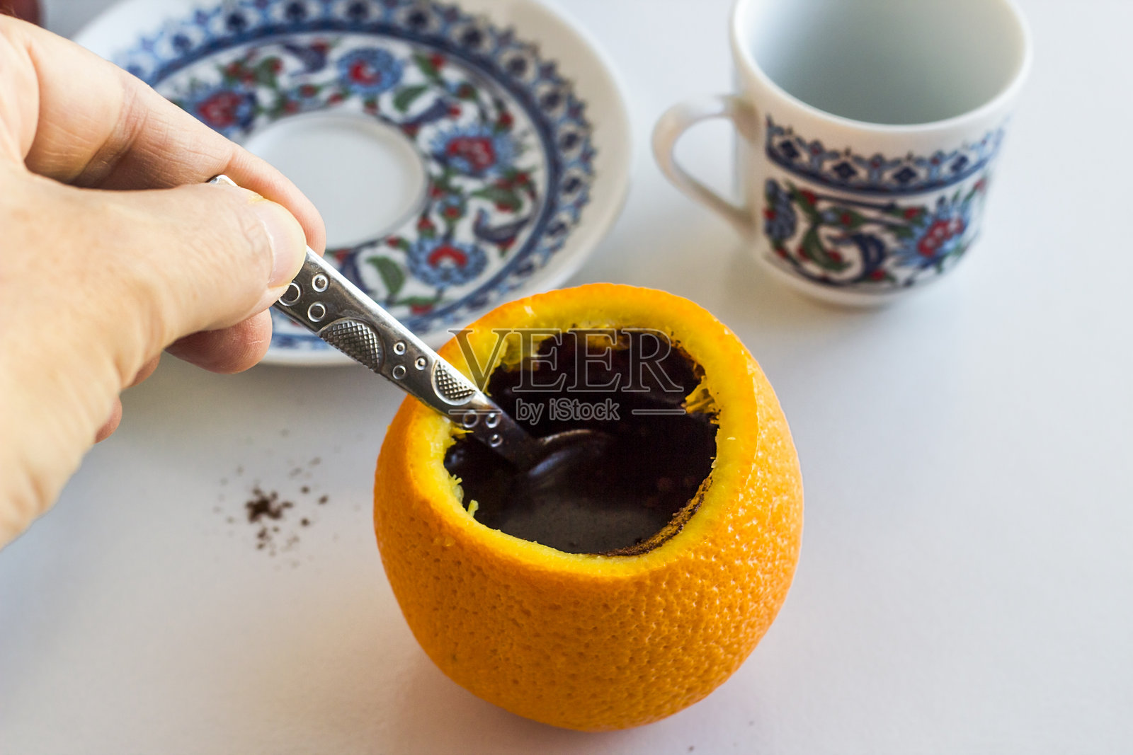 土耳其咖啡在橙子中烹饪照片摄影图片