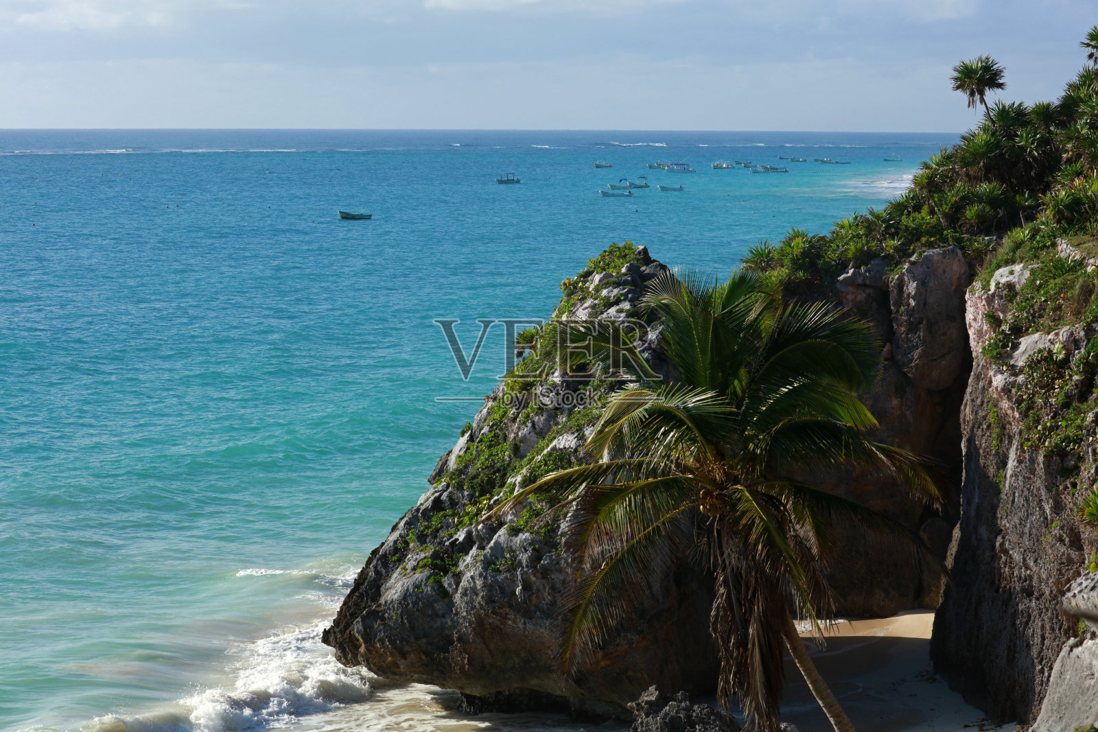 墨西哥尤卡坦州图卢姆附近的加勒比海风景照片摄影图片